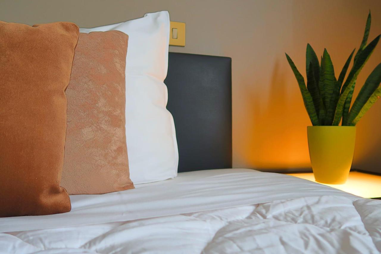 גנט Hotel Adoma מראה חיצוני תמונה