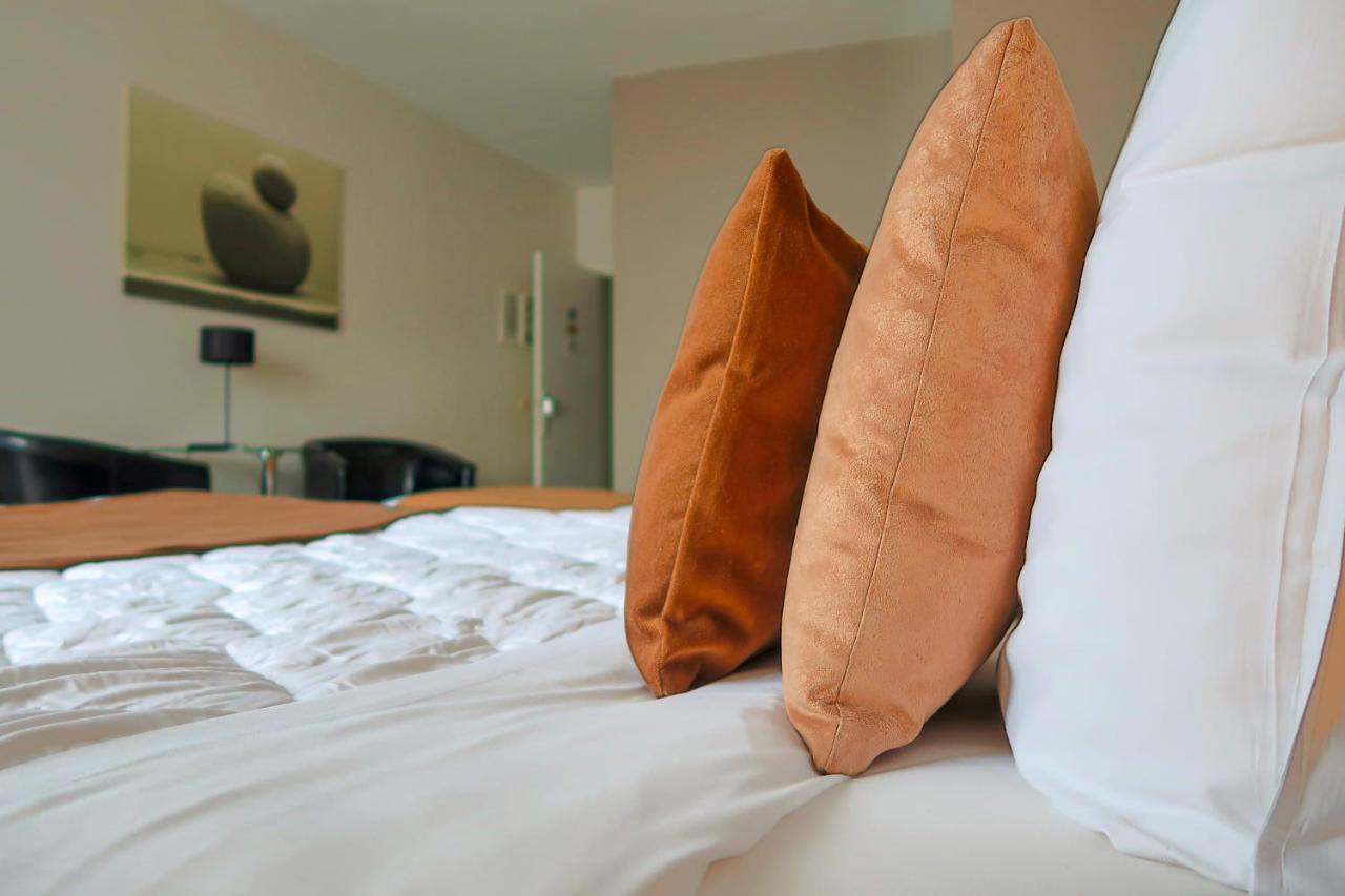 גנט Hotel Adoma מראה חיצוני תמונה