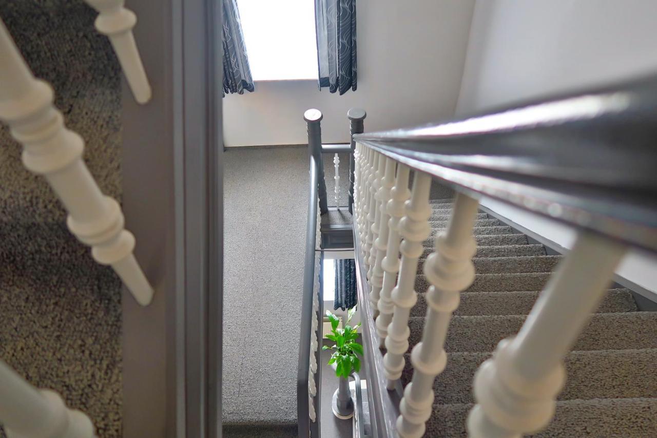 גנט Hotel Adoma מראה חיצוני תמונה
