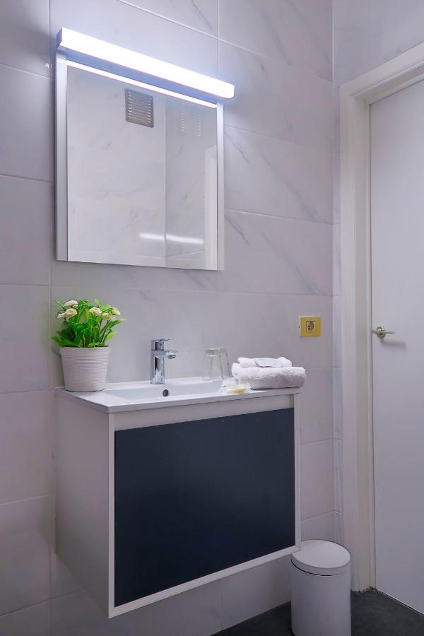 גנט Hotel Adoma מראה חיצוני תמונה
