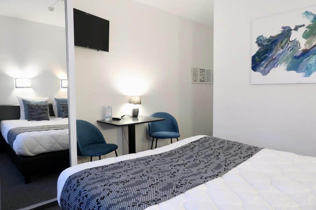 גנט Hotel Adoma מראה חיצוני תמונה